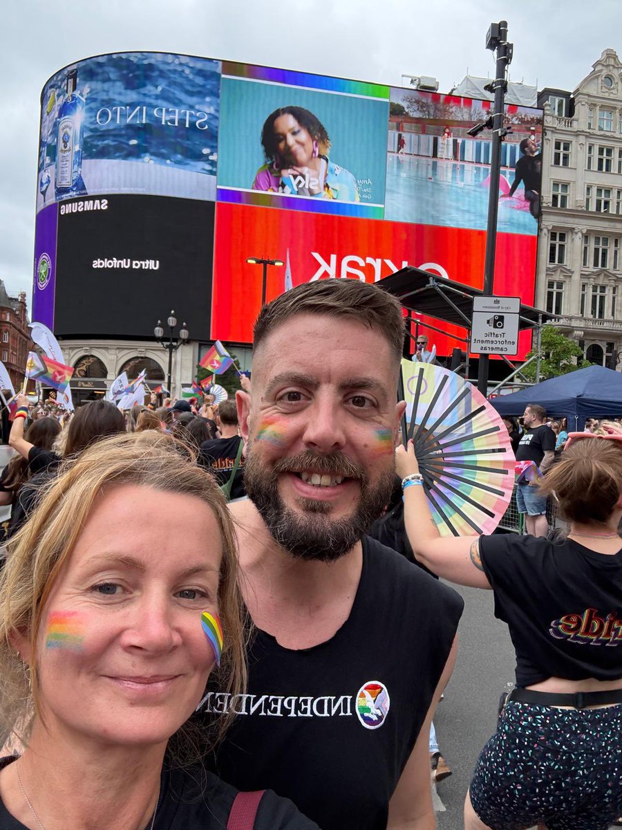 TimmyLDN's tweet image. #PrideInLondon our first married❤️🏳️‍🌈

Marriage has given me a sense of greater responsibility to keep the fight going our rights &amp;amp; not have them taken from us. #PrideIsAProtest #LGBTQIA #PrideInLondon2025 #PrideMatters