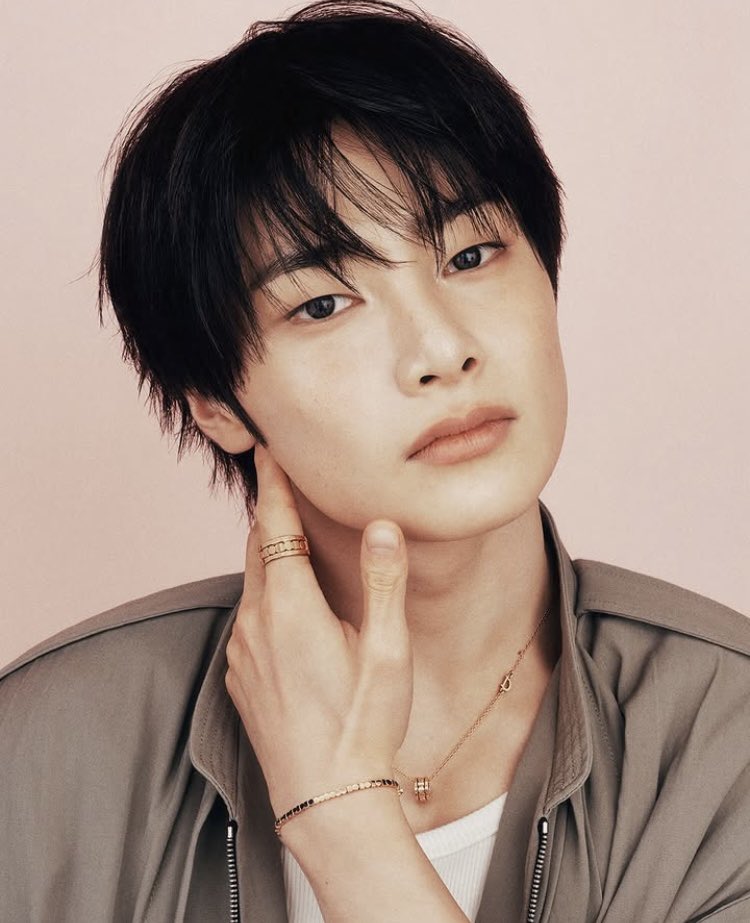 🤍 ✨ 🤍 ✨ 🤍 ✨ 🤍

💭おすすめ記事💭

Stray KidsのI.Nが「DAMIANI」の
グローバルブランドアンバサダーに就任♡

洗練されたジュエリーブランドとの
コラボに目が離せない！☺️💍

🤍 ✨ 🤍 ✨ 🤍 ✨ 🤍

manimani-korea.net/damiani-stray-…