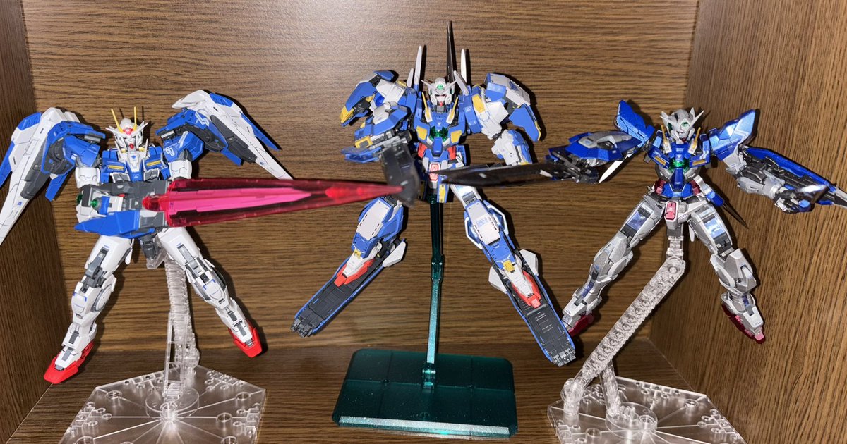 Hideyan021981's tweet image. プレバン届いたから作ってみた‼️
アヴランチエクシア完成❣️
#ガンプラ #めこ丸隊 #みりプラ
#ガンプラ好きとつながりたい
#アヴランチエクシア