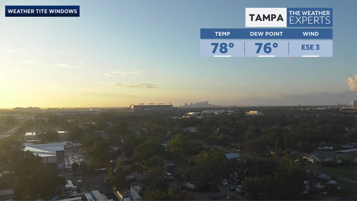 7 AM SUNDAY: Isolated showers have developed in Tampa Bay. St. Petersburg has rain 🌧🌈 but Tampa is sunny ☀ right now. Get updates from Klystron 9 as scattered showers and thunderstorms pop up today. baynews9.com/fl/tampa/weath…
