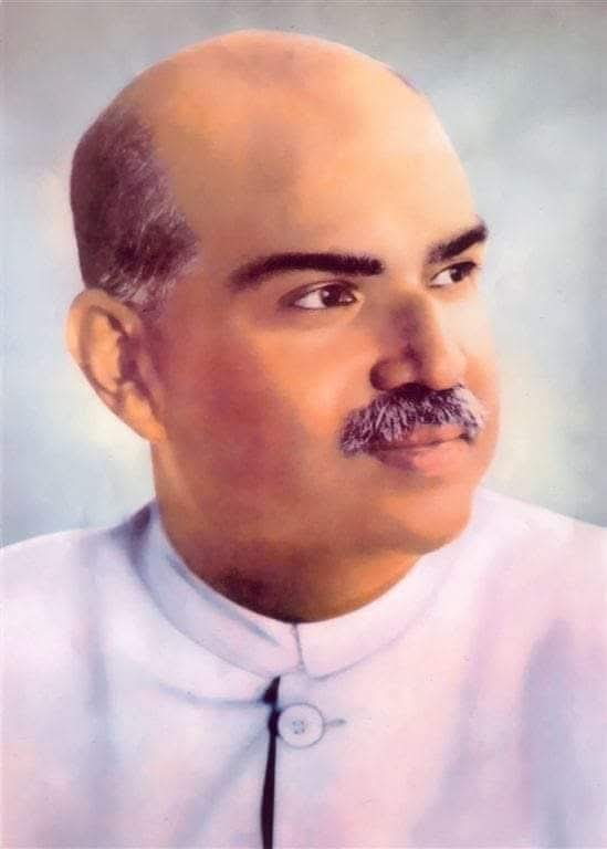 KESRIYAA's tweet image. " जहां हुए बलिदान मुखर्जी
वह कश्मीर हमारा है. "
महान राष्ट्रवादी नेता डॉ श्यामा प्रसाद मुखर्जी जी की जन्म जयंती पर उन्हें सादर नमन🙏🏻
#श्यामा_प्रसाद_मुखर्जी