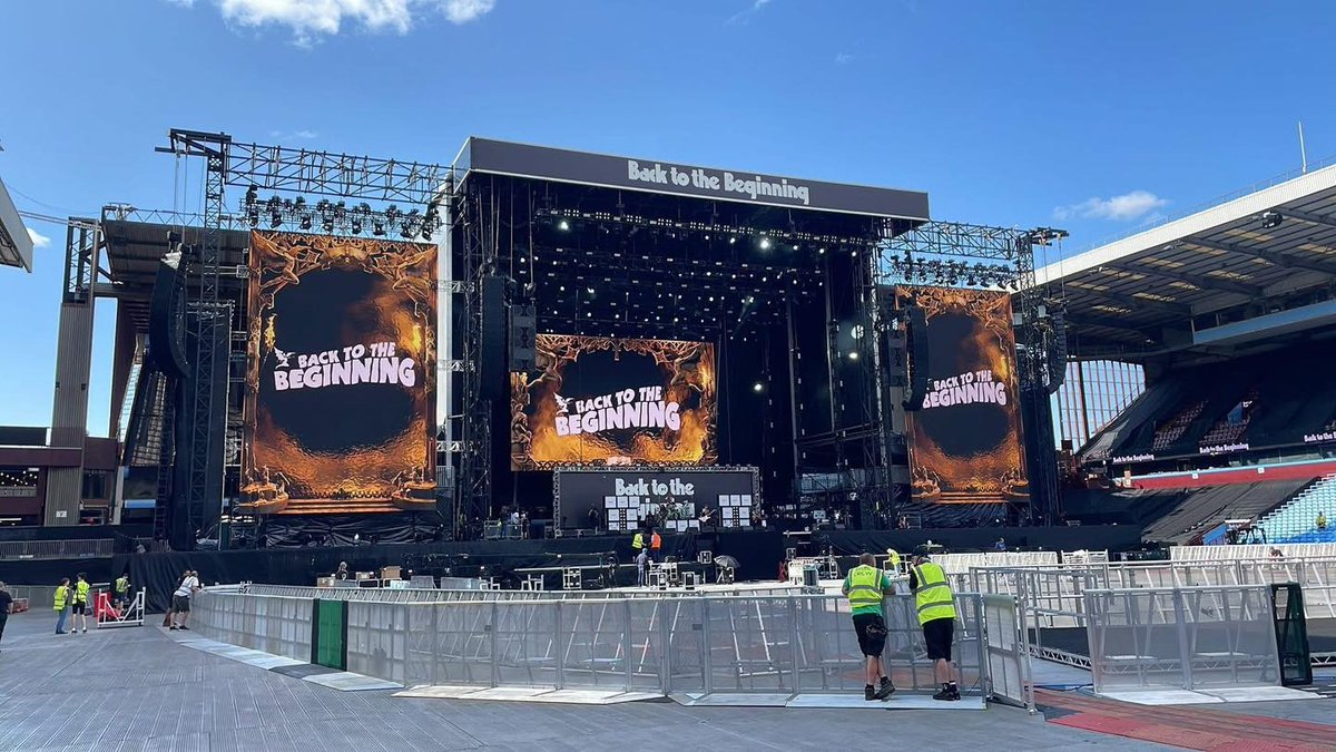 Ozzy se despidió. Sabbath volvió una última vez.
🔥 Crónica del adiós más grande del metal:

👉 elrocanrosaurio.com/notas/back-to-…

#BackToTheBeginning #OzzyOsbourne #BlackSabbath