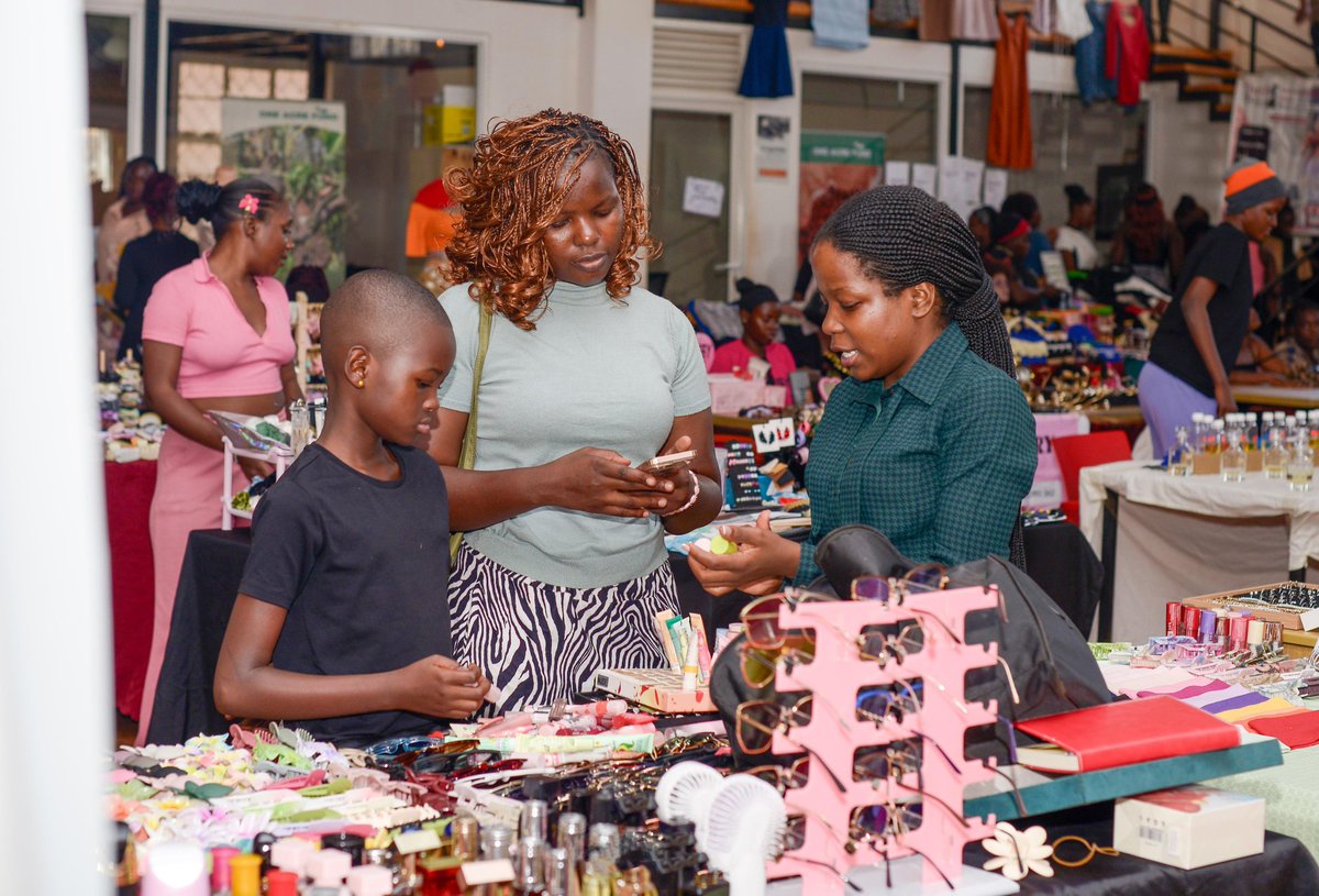 Jinja owning this much talent! Fashion and creativity at Quonnect today is next level.

#QuonnectMarketDay #NBSPlus #BeYou #Nextars