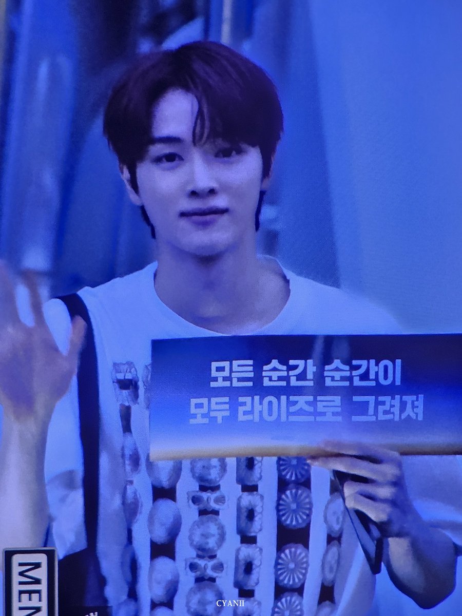 CYANII_SC's tweet image. 250706 RIIZING LOUD DAY3 ν΄κ·Ό
3μΌλμ λλΆμ ν볡νμ΄π§‘
#SUNGCHAN #γ½γ³γγ£γ³ #μ±μ°¬
#RIIZE #λΌμ΄μ¦