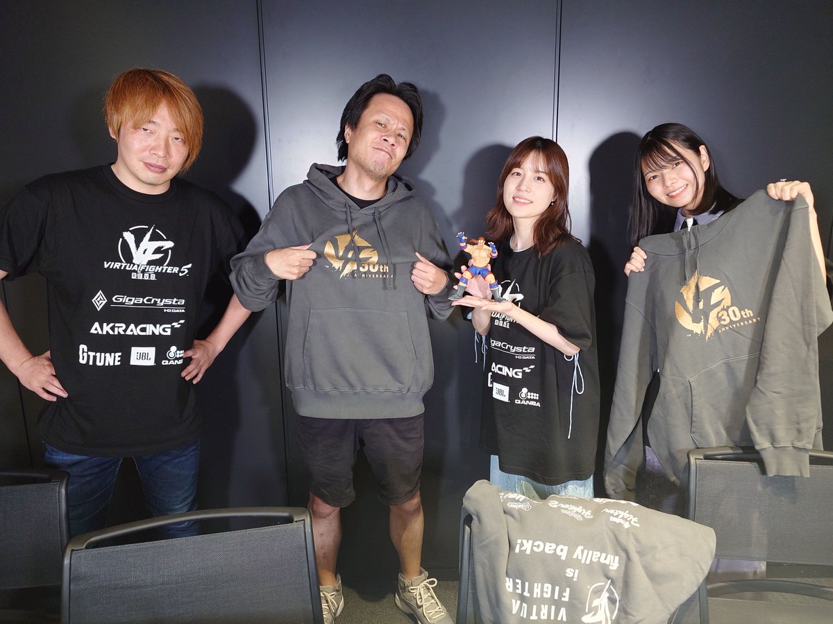 VIRTUA FIGHTER Open Championship ASIA Qualifier in JAPANウォッチパーティーご視聴いただきありがとうございました！
 
急遽ご出演いただきました
板橋ザンギエフさん
でんせつえすぴ〜さん
ホームステイアキラさん
赤丹しわぽさん
ありがとうございました！