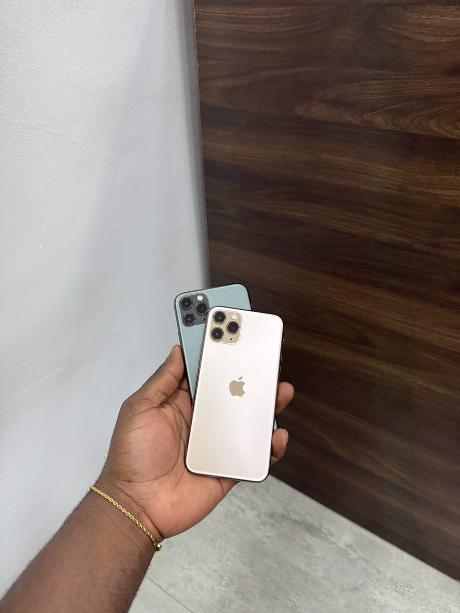 bigplug_ghana's tweet photo. 11 Pro 64gb &amp; 256gb Factory Unlock 🔋86% - 88%

GH₵3,000 &amp; GH₵3,500
(Installment Payment Available) https://t.co/zgLiznsnyp