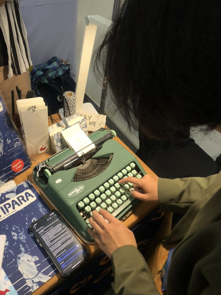 martianmads's tweet photo. went to @KomiketPH PICOF as harry!!! next stop is ACX but as kim instead…‼️

i have a reddit post pulled up on the last pic cause i was trying to type down some of shivers’ dialogue,,,

#komiket #komiketph #PICOF #discoelysium #harrydubois https://t.co/AKVRpycgWZ