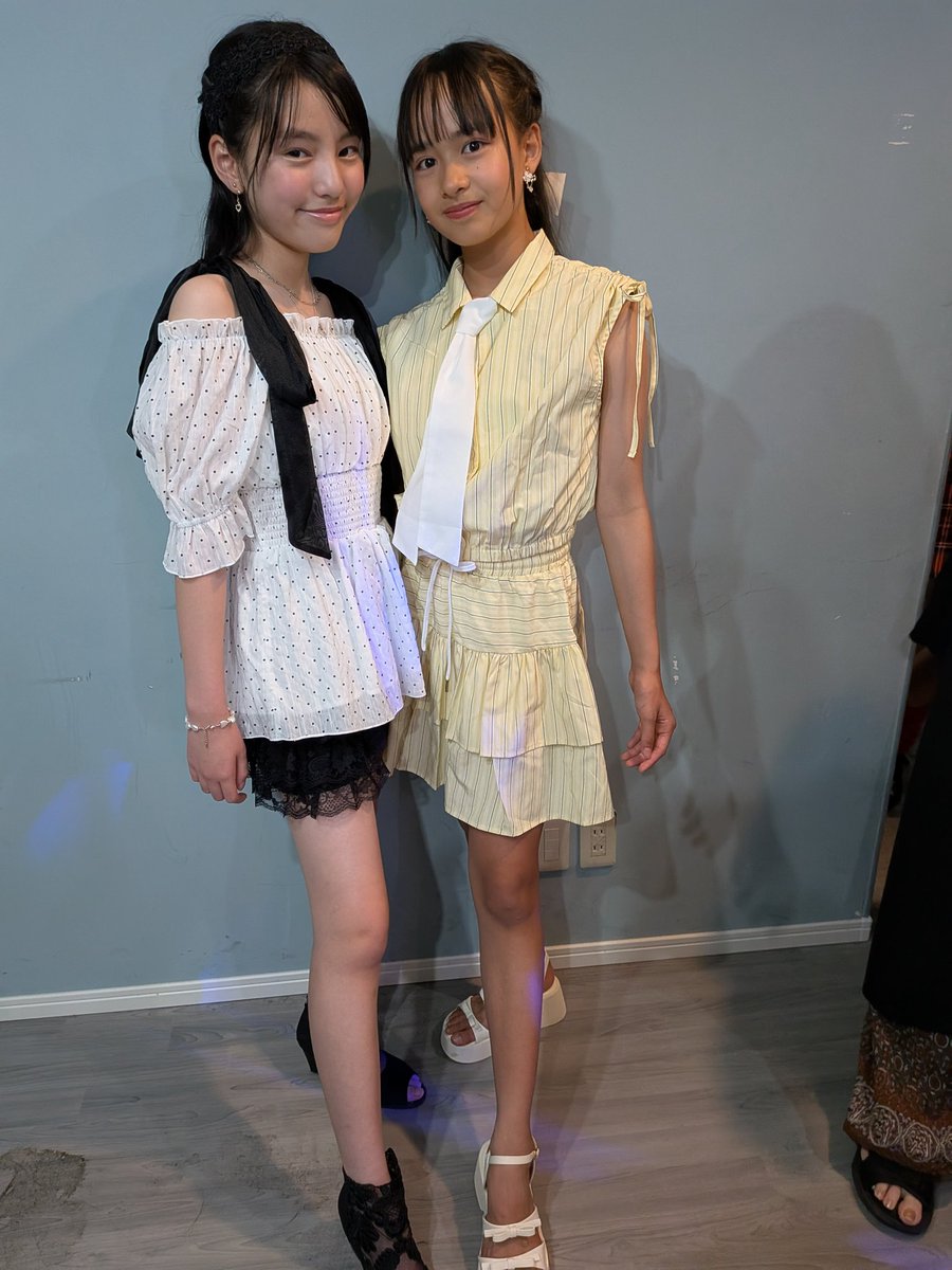 大阪、名古屋へ帰りまーす🚄
あいぽんと朝からずっと一緒✨仲良くなったよ❤️
東京アイドルパレード楽しかったです✨東京校のみなさんありがとうございました🙇物販もたくさんありがとうございました😊