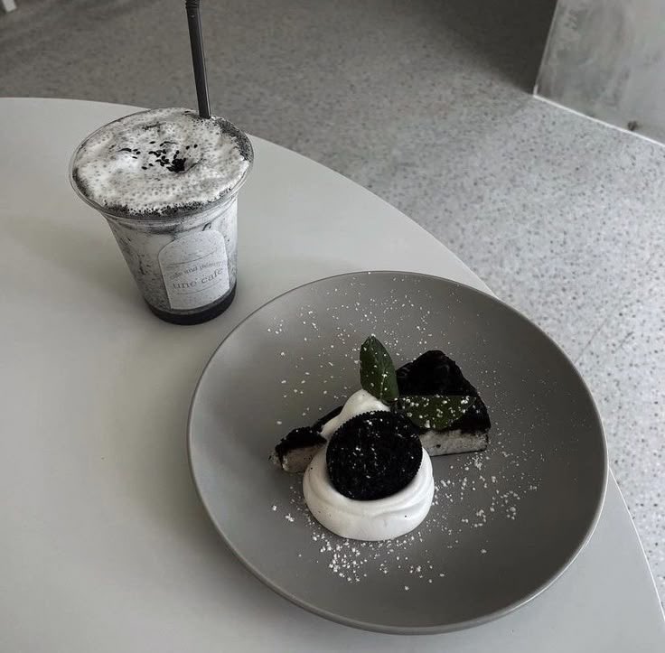 nikkoolaid's tweet image. ㅤㅤㅤㅤㅤ  

ㅤㅤㅤㅤㅤ