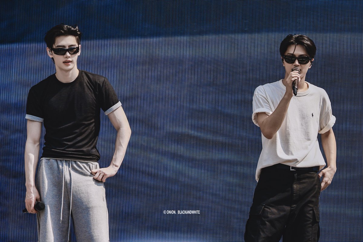 ZzzzOnJJing's tweet photo. 250706

#JAY #SUNGHOON #흑백즈 
#종성 #성훈 #ENHYPEN https://t.co/4KrMRMQZrW