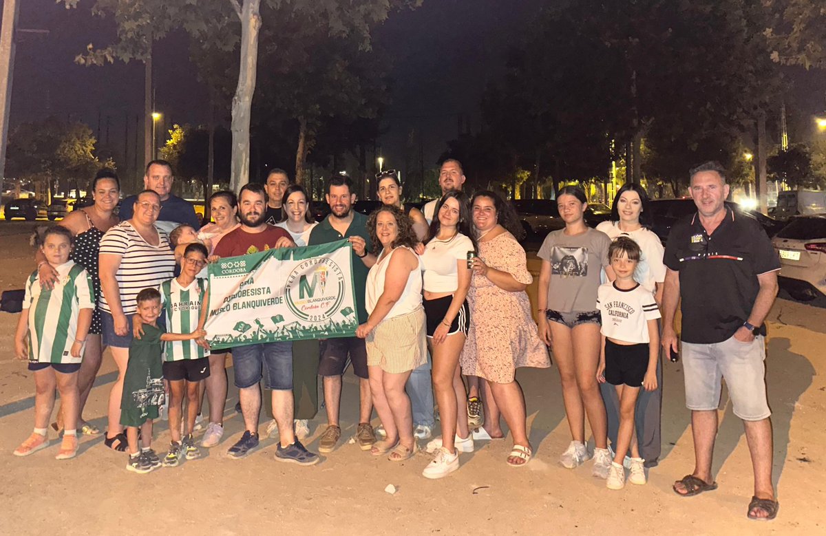 PCMBlanquiverde's tweet photo. Celebrada nuestra Asamblea Ordinaria General de peñistas.

Dar las gracias a los peñistas asistentes y a aquellos que delegaron su voto.

Ponemos en marcha la temporada 25-26. https://t.co/XuN0aByxxV