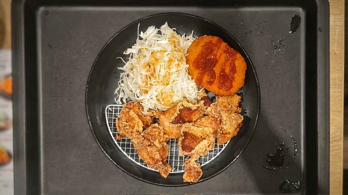 から揚げ 沖縄・本部町】サックサク＆ジューシー唐揚げ「パーラー本部チキン」