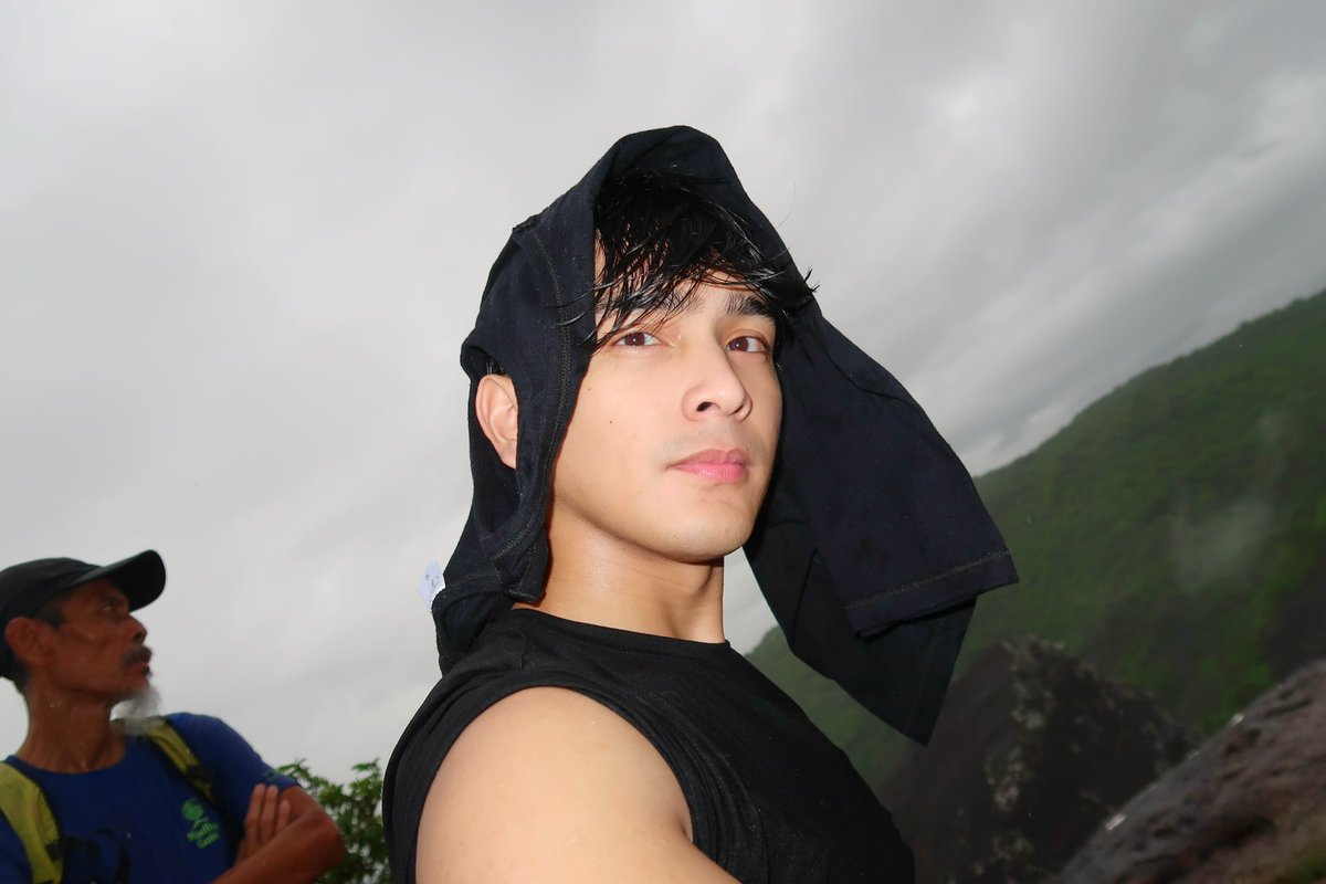 kielraven ｡･ﾟﾟ･ (@kimchiraven) on Twitter photo 