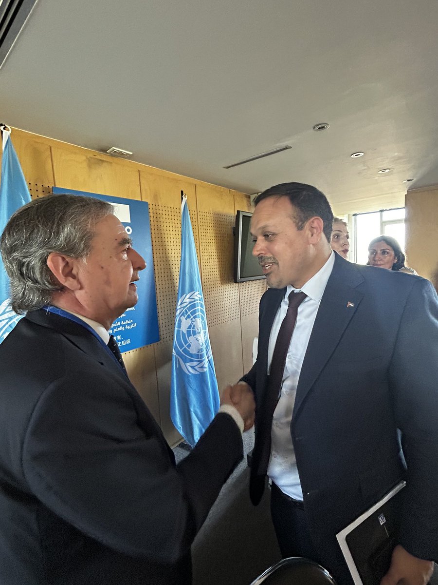 Embajador Raúl Fernández participó en reunión con viceministro educación Estado de Palestina Nafieh Assaf y países donantes al fondo UNESCO. El viceministro Assaf dio cuenta de situación que vive su país respecto al acceso a la educación y las acciones que se realizan con UNESCO.