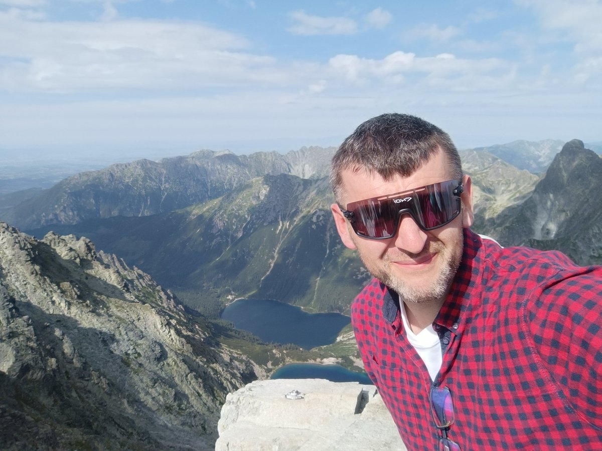 Tomasz Włodek (@tomaszwlodek) on Twitter photo Pozdrowienia z Rysów! Pogoda w Tatrach wyśmienita, ale zmiany już na niebie widać. #Tatry <a href="/MeteoprognozaPL/">meteoprognoza.pl🇵🇱</a> Pozdrowienia z Rysów! Pogoda w Tatrach wyśmienita, ale zmiany już na niebie widać. #Tatry <a href="/MeteoprognozaPL/">meteoprognoza.pl🇵🇱</a>