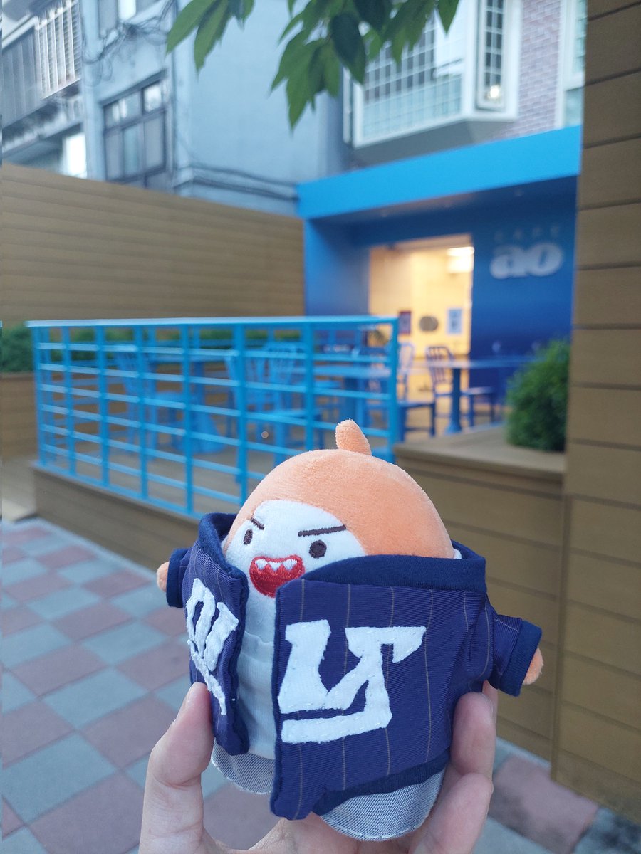 S59755324's tweet image. 🦈in Taipei 
#티오니 #TIONi 
#온꼬미즈 #onkkomiz