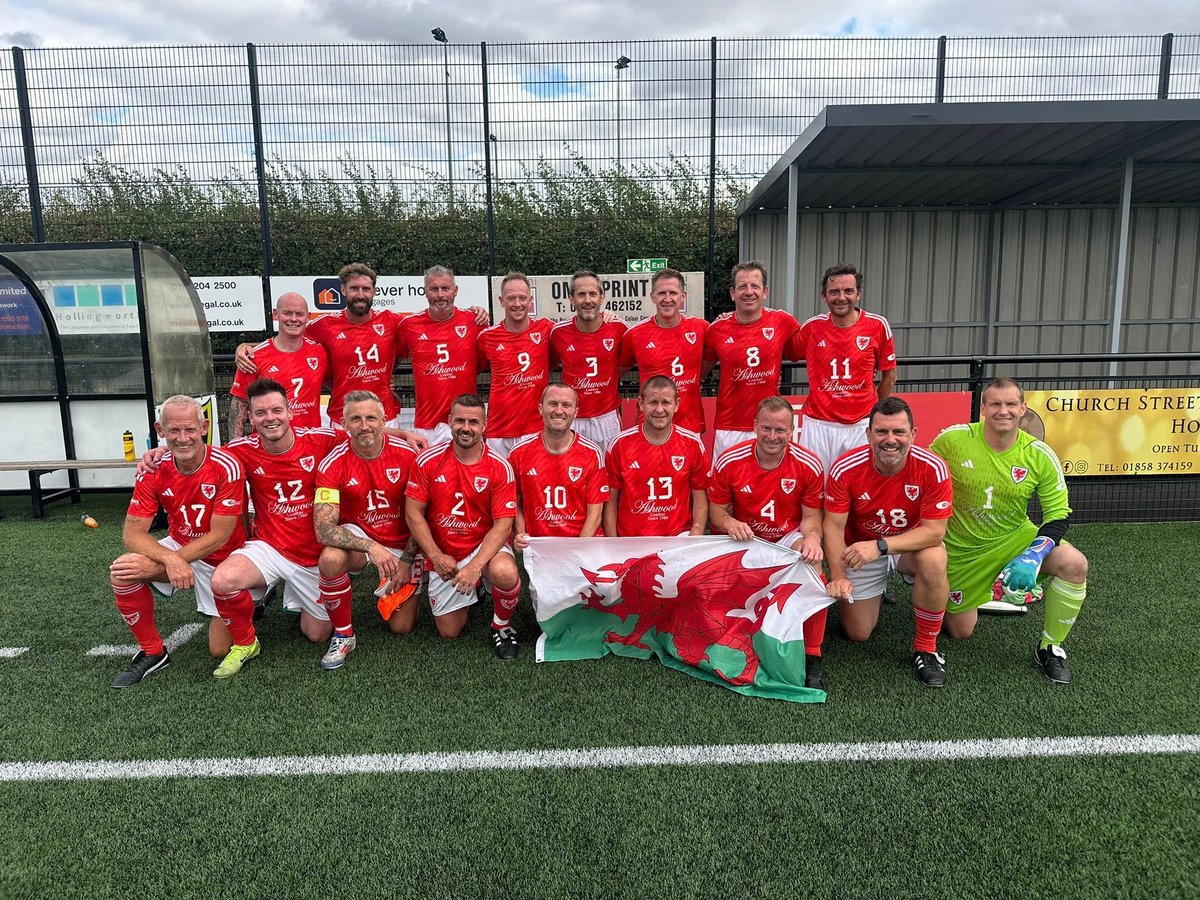 Barry Town Over 40’s & Over 45’s (@town_40) on Twitter photo Bringing the trophy home <a href="/WalesVets/">Wales Vets Football</a>
Congratulations to our reps
Darren Blandon
Nathan Hosgood
Garon Davies
Dave Davey
Rich Morgan
Paul Averies
Paul Richards
🏴 🧢 🏆 Bringing the trophy home <a href="/WalesVets/">Wales Vets Football</a>
Congratulations to our reps
Darren Blandon
Nathan Hosgood
Garon Davies
Dave Davey
Rich Morgan
Paul Averies
Paul Richards
🏴 🧢 🏆