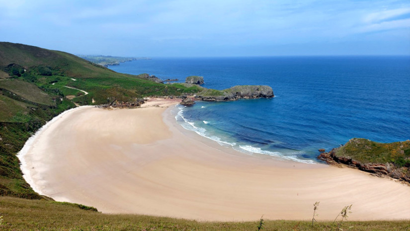 Recorre el Principado de Asturias a través de sus cielos. Playa de Torimbia (Llanes), Maite Sánchez Busto.