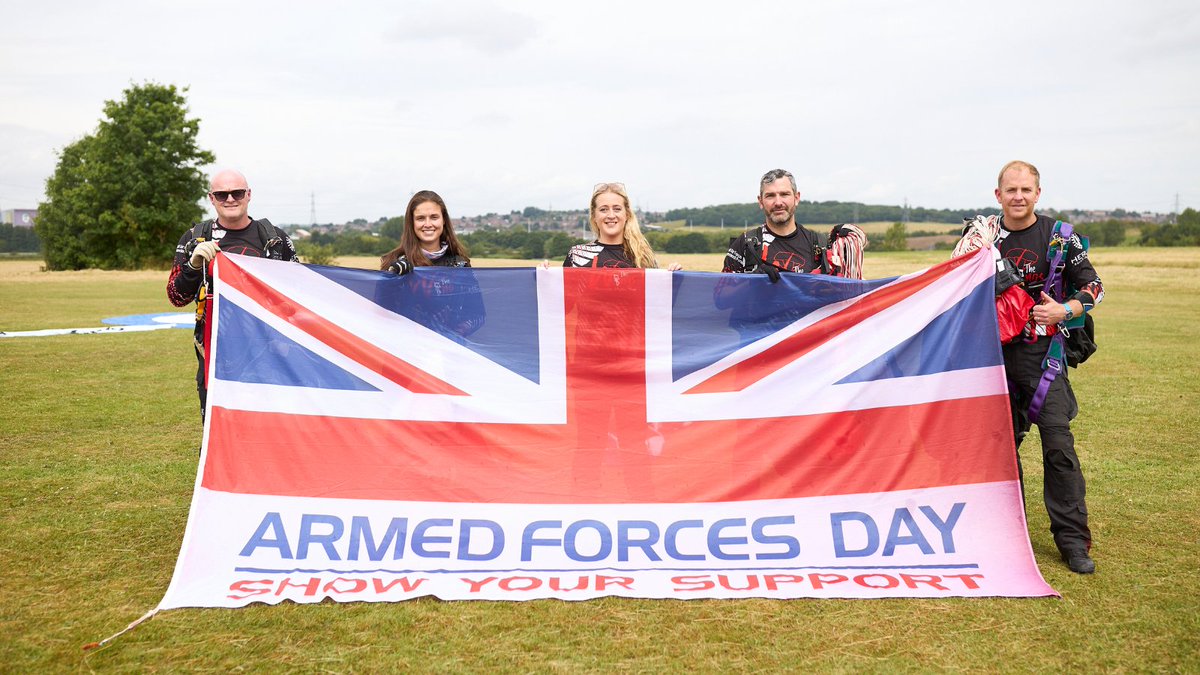 MyWakefield's tweet image. 🚨 Changes to the Blue Badge Parking for Armed Forces Day today at Pontefract Park.
The racecourse crossing – giving access to the park’s main car park - is temporarily closed for repairs.
For alternative Blue Badge parking follow signs to “Main Event Parking”.