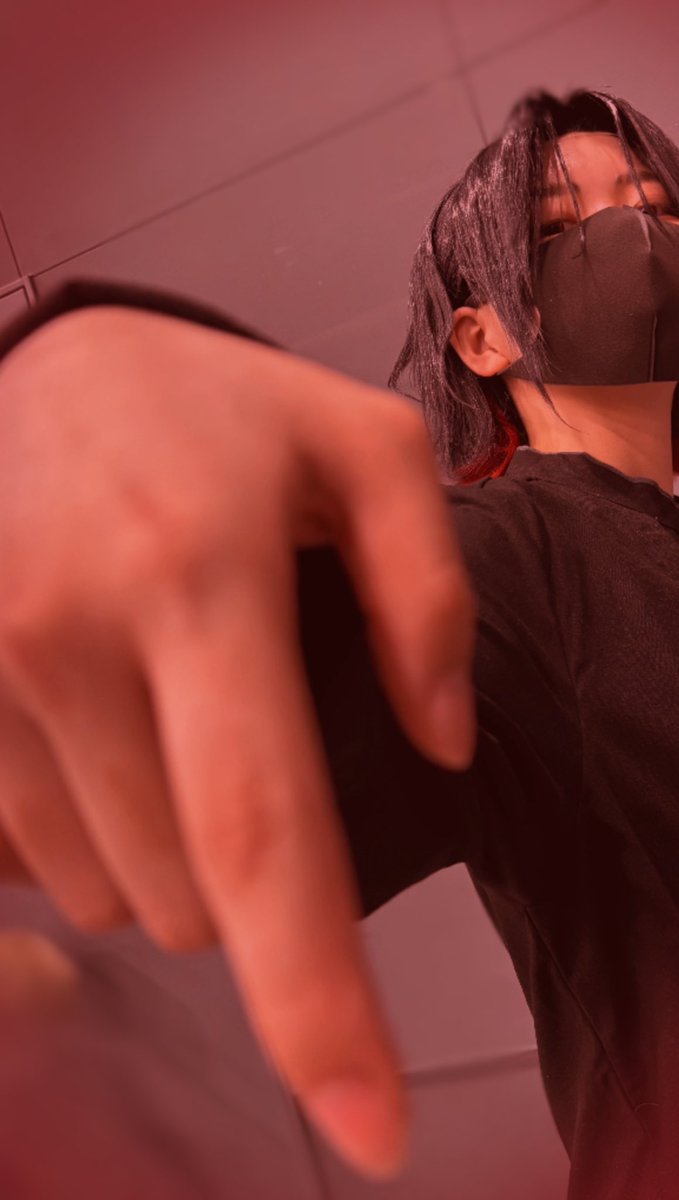 #現界暗黒童話コスプレ　🗡️🩸

－－－－－－－－墓を掘れ－－－－－－－－