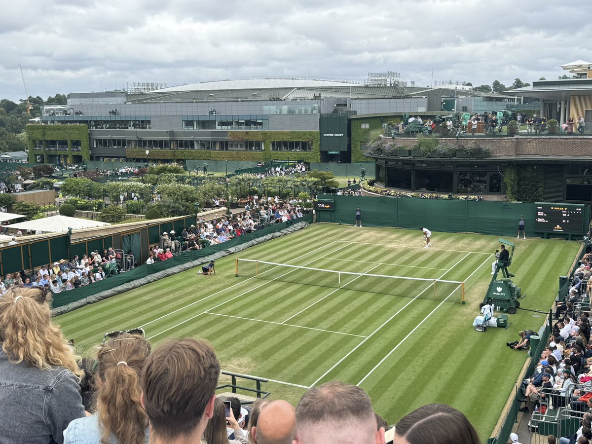 thebenbergman's tweet image. Great to back at my favorite event in the world.
No one does it better than Wimbledon. 🍓 🎾