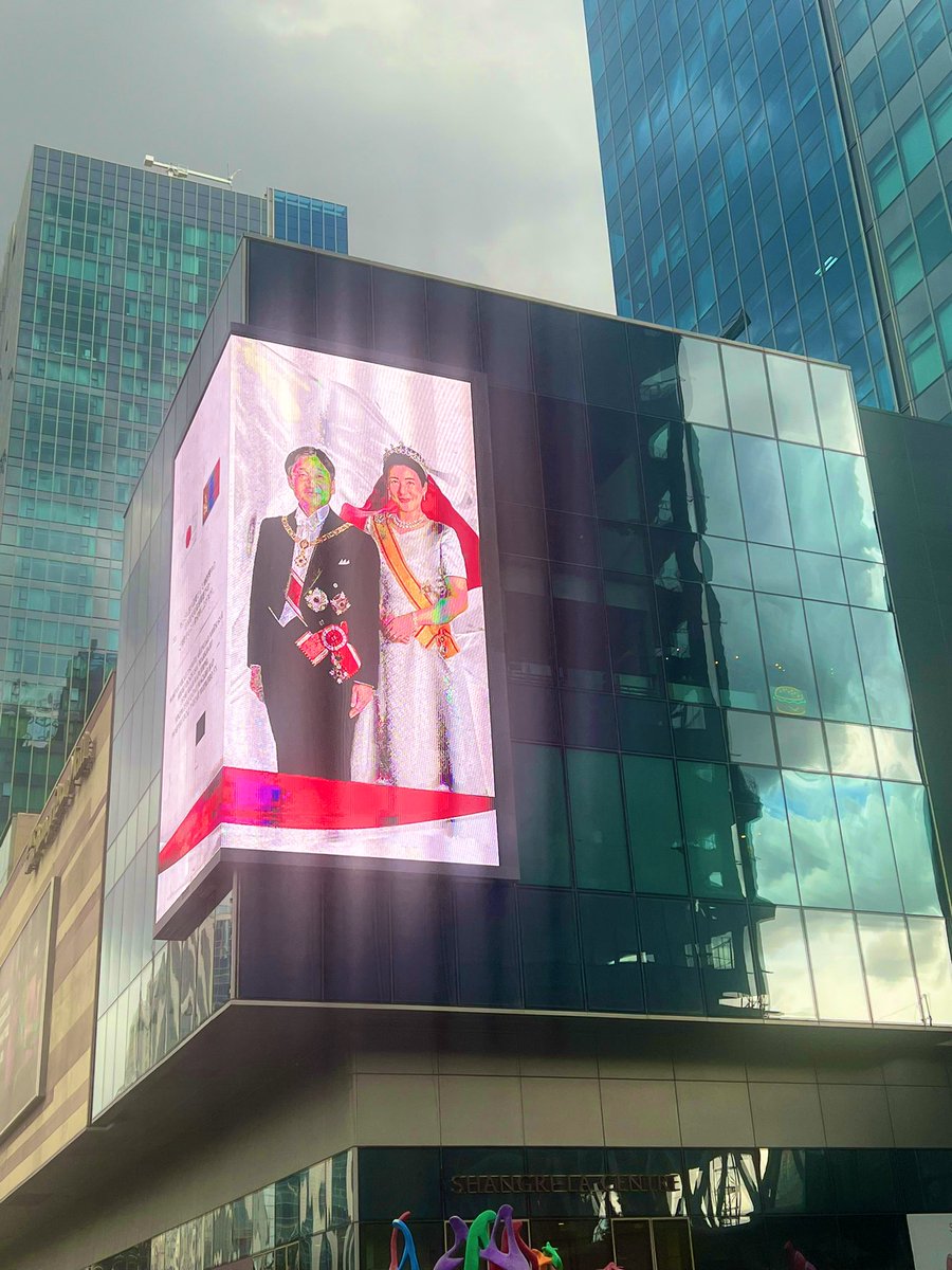 Гүээ яахав энэ болжээн шд 😌 гоё хүндэтгэлтэй