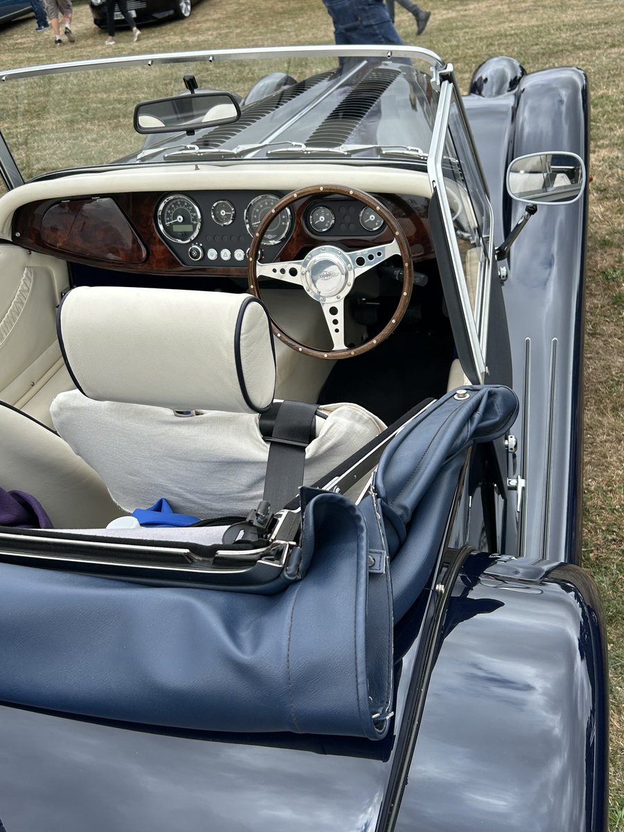 Highnam vintage cars! Apparently the red one was like the one Freddie Flintoff crashed in!😮I love the Midnight blue Morgan the interior was gorgeous! Always happy to look at vintage cars &amp; Motorbikes!! 😄have a lovely day before Friday Saturday 30 degrees!! 😔😔💐