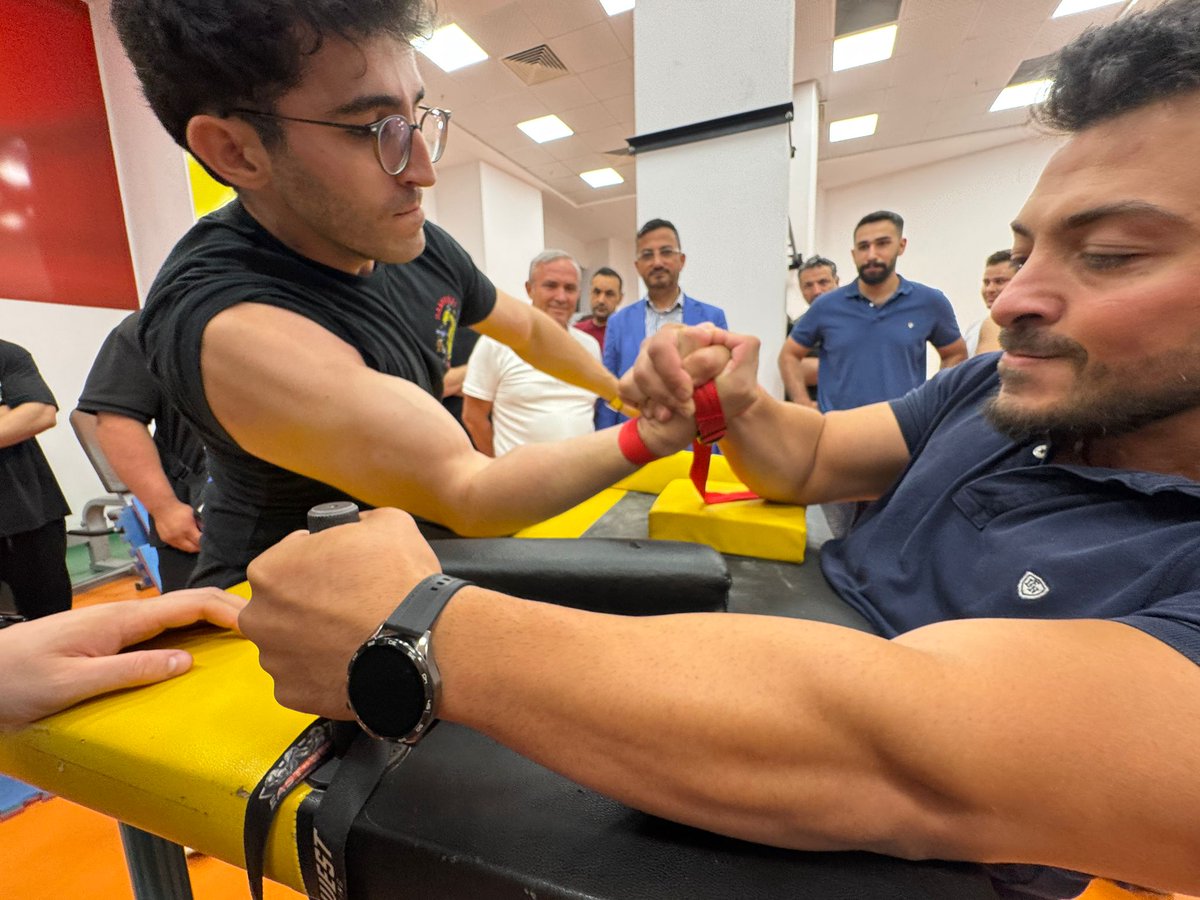 Kulüp Başkanımız Sayın Cengiz Eroğlu ve Yönetim Kurulu Üyemiz Sayın Hidayet Eryılmaz, #bilekgüreşi branşında uluslararası başarılarıyla ülkemizi gururlandıran Dünya ve Avrupa şampiyonu sporcularımızın antrenmanına katıldı.

 Sporcularımızın yanında olmaya devam edeceğiz...