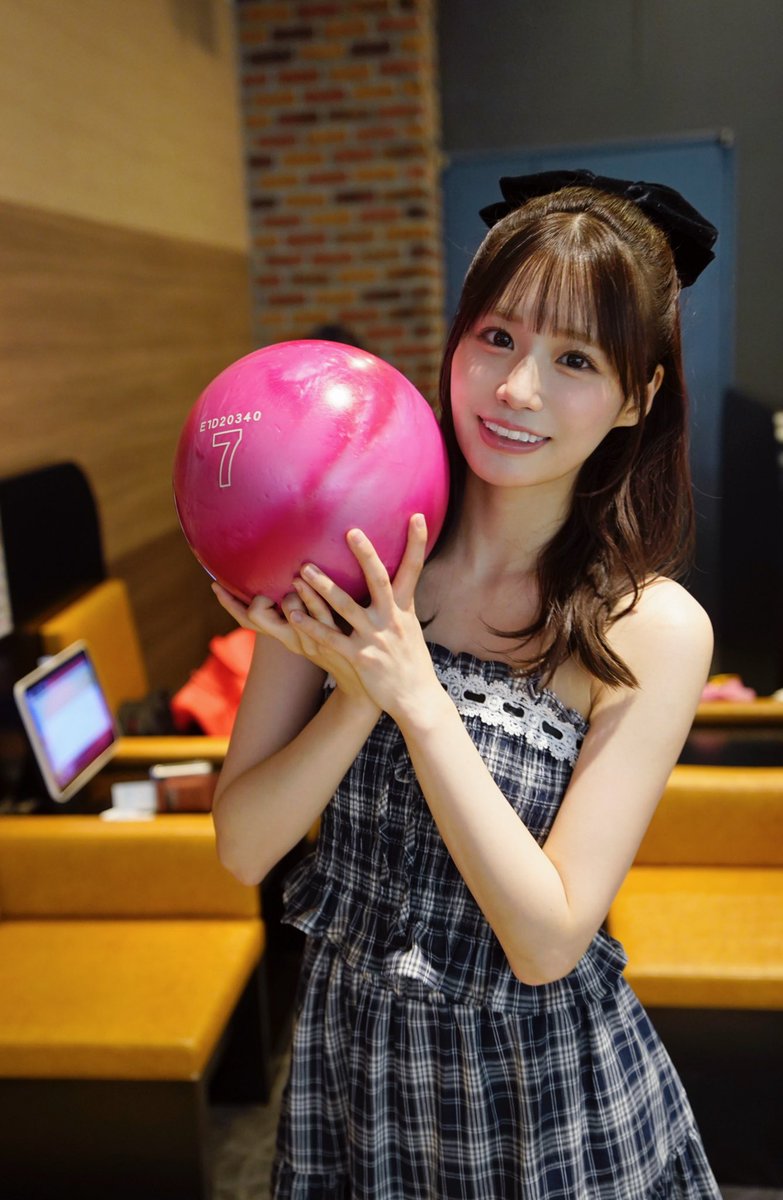 名古屋でのボウリングオフ会🩷

ちょうたのしかったー！！！
めっちゃ盛り上がったね！！笑

改めて2日間ありがとう！みんなと幸せな思い出ができてうれしいよー！！
またパチイベで行くからね！！

9/13は大阪ライブたのしもうね！！