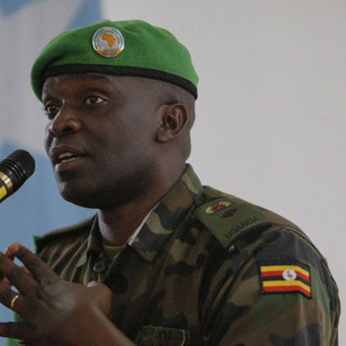 Commander of Defense Forces, Gen.Muhoozi Kainerugaba has promoted Maj. Gen. Francis Okello to Acting Lieutenant General while Col. Godfrey Karugaba and Col. Paddy Ankunda have been promoted to Acting Brigadier General.

#KazofmUpdates