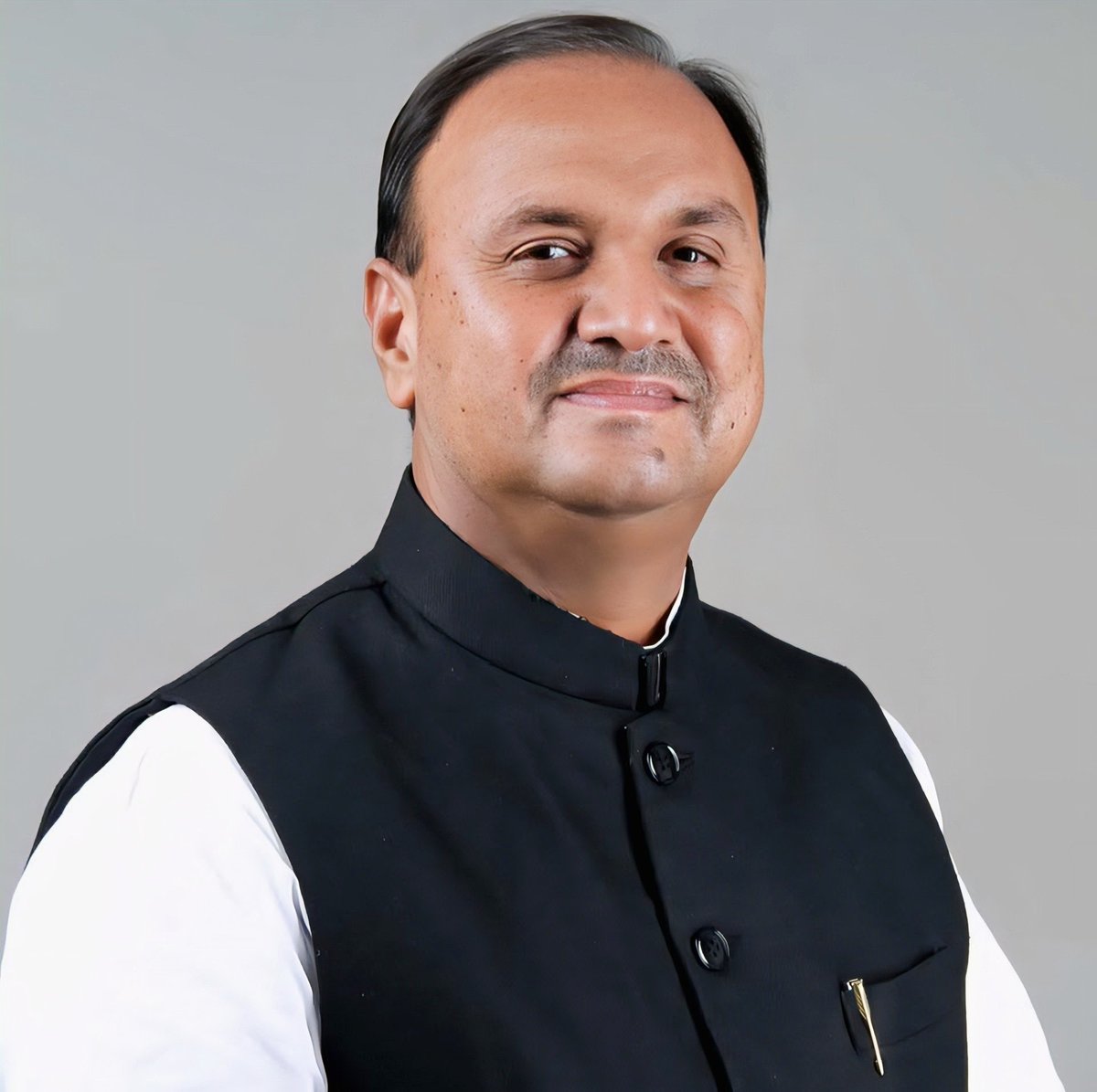 Dinesh Choudhary (@dinesh_2922) on Twitter photo लोहावट के आधुनिक निर्माता, विकास पुरुष ,किसान पुत्र, लोहावट के लोकप्रिय पूर्व विधायक श्रीमान किशनाराम जी विश्नोई के जन्म दिवस की हार्दिक बधाई एवं शुभकामनाएं तथा उज्जवल भविष्य की शुभकामनाएं।। <a href="/KISHNARAM_MLA/">Kishna Ram Vishnoi</a> लोहावट के आधुनिक निर्माता, विकास पुरुष ,किसान पुत्र, लोहावट के लोकप्रिय पूर्व विधायक श्रीमान किशनाराम जी विश्नोई के जन्म दिवस की हार्दिक बधाई एवं शुभकामनाएं तथा उज्जवल भविष्य की शुभकामनाएं।। <a href="/KISHNARAM_MLA/">Kishna Ram Vishnoi</a>