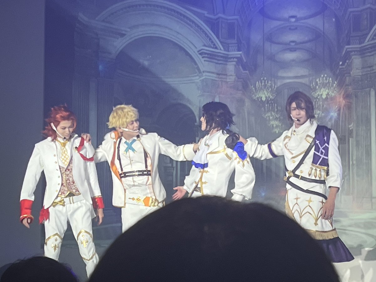 Shoran0516's tweet image. 四騎士のアイドル衣装とまさかのロベリア！

モブおじ忙しすぎw

#グラフェスEXフェス2025