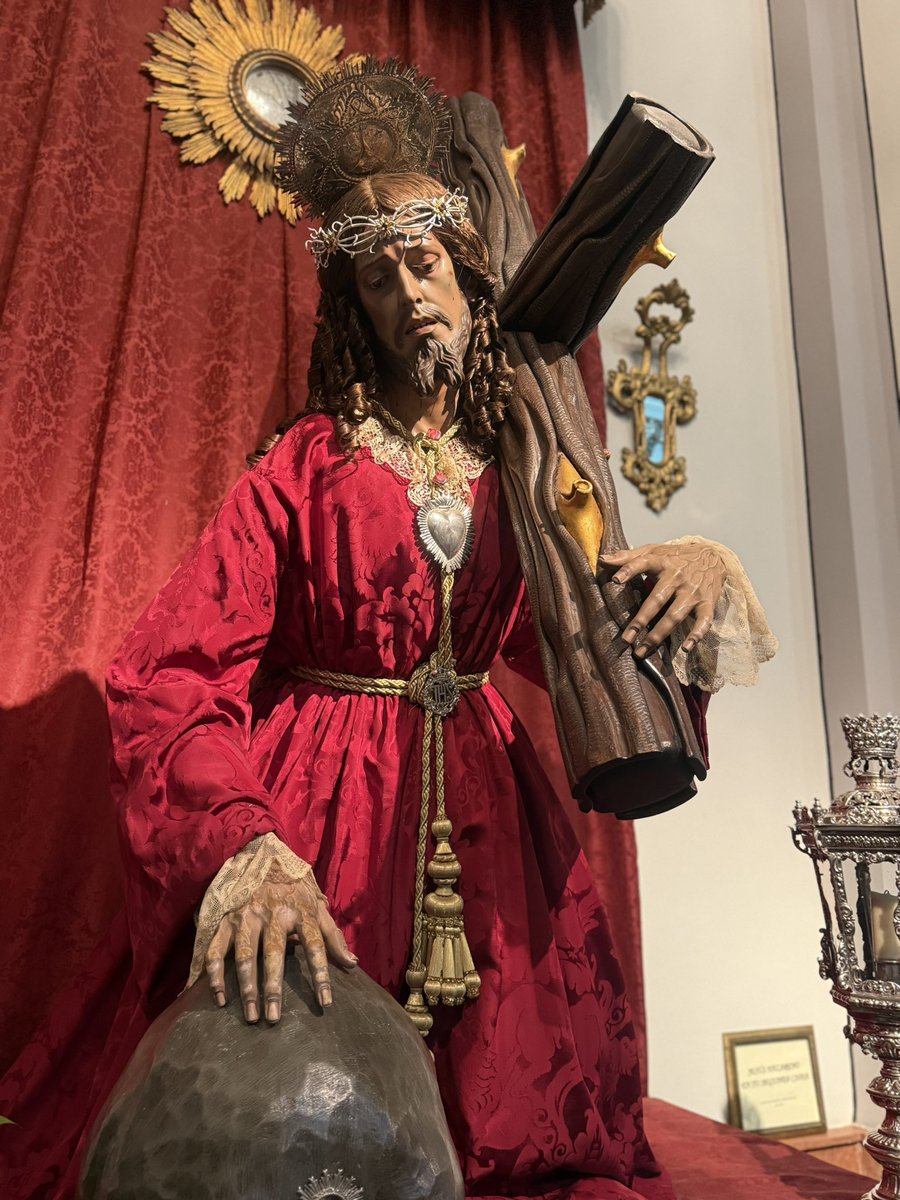 #carmendoloroso

<a href="/CarmenDoloroso/">Hermandad Sacramental del Carmen Doloroso</a>