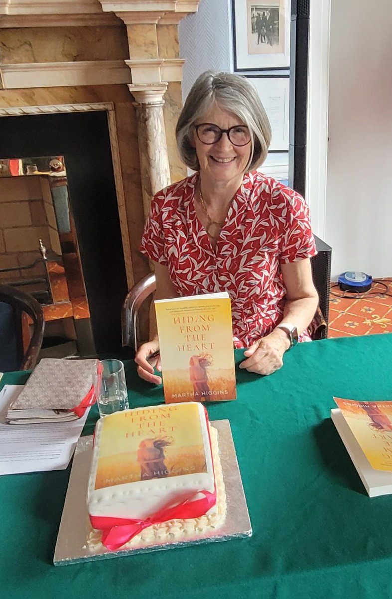 maamvalley's tweet image. Fabulous launch in Dublin yesterday with Fiona O'Rourke and @scarecrowbooks who came with the gorgeous cake. I'm blessed with family and friends. @buythebook_ie @CauveryMadhavan @Byddi @mtully21 @Marylaw59112593 @arealmofwonder @HawHillFarm @JohnMcDwyer1 @ZwartblesIE