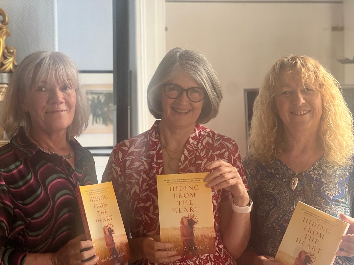 maamvalley's tweet image. Fabulous launch in Dublin yesterday with Fiona O'Rourke and @scarecrowbooks who came with the gorgeous cake. I'm blessed with family and friends. @buythebook_ie @CauveryMadhavan @Byddi @mtully21 @Marylaw59112593 @arealmofwonder @HawHillFarm @JohnMcDwyer1 @ZwartblesIE