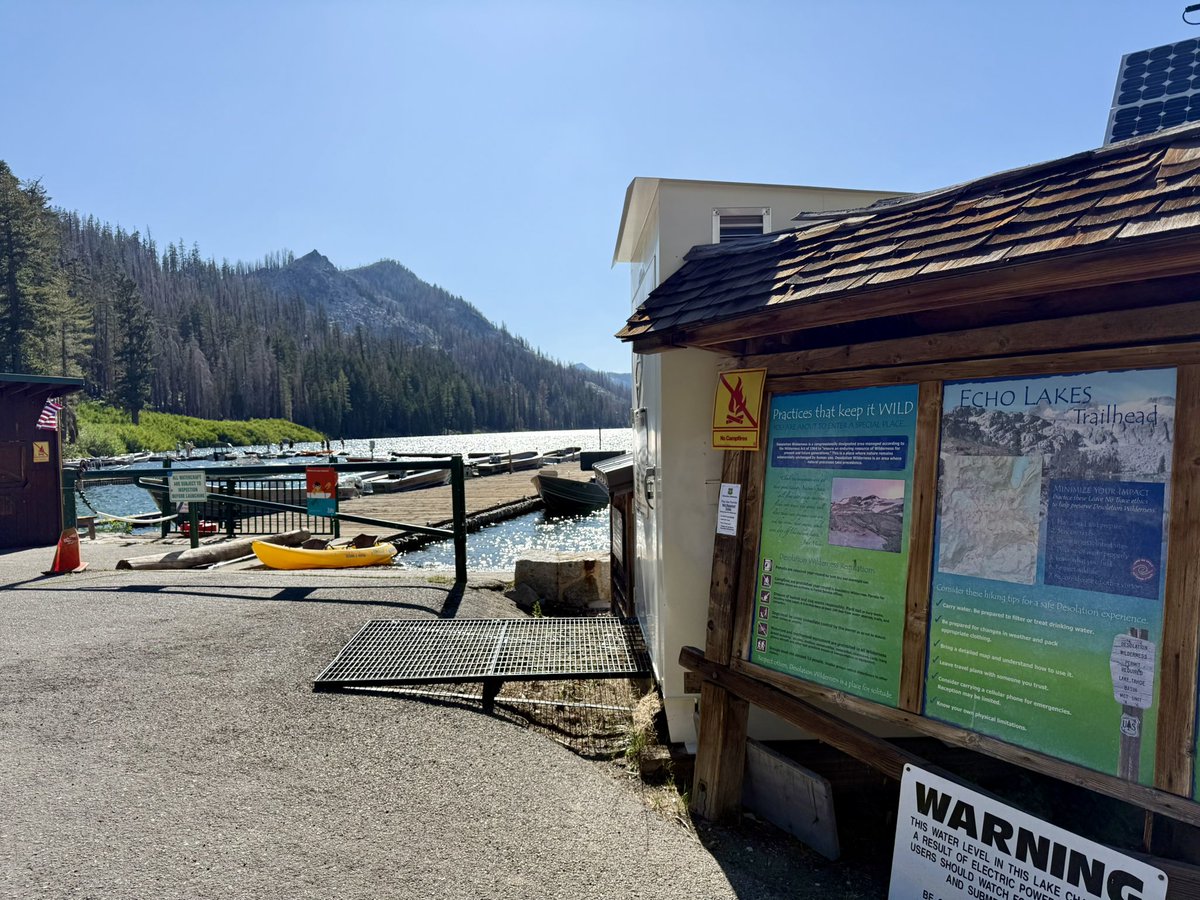 EchoFoxeh's tweet image. I think I know a fox named after this lake 🥰