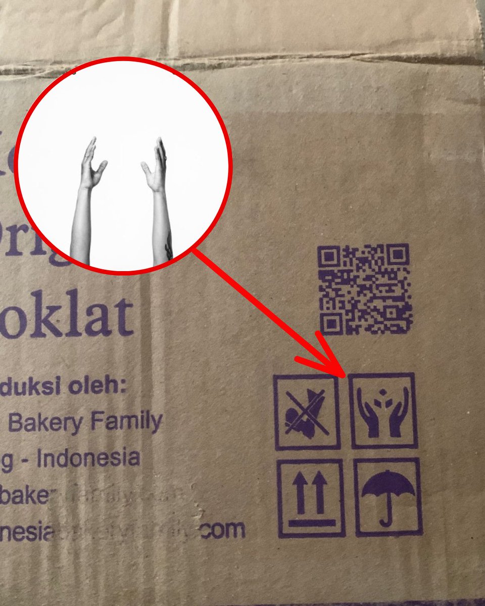 Gak tau kenapa kalo liat kerdus ini, selalu refleks nyanyi..

ATAS NAMAAAA MASA MUDAAA YANG SINGKAT
NAMUUN SELAMANYAAAAA…. 👐👐