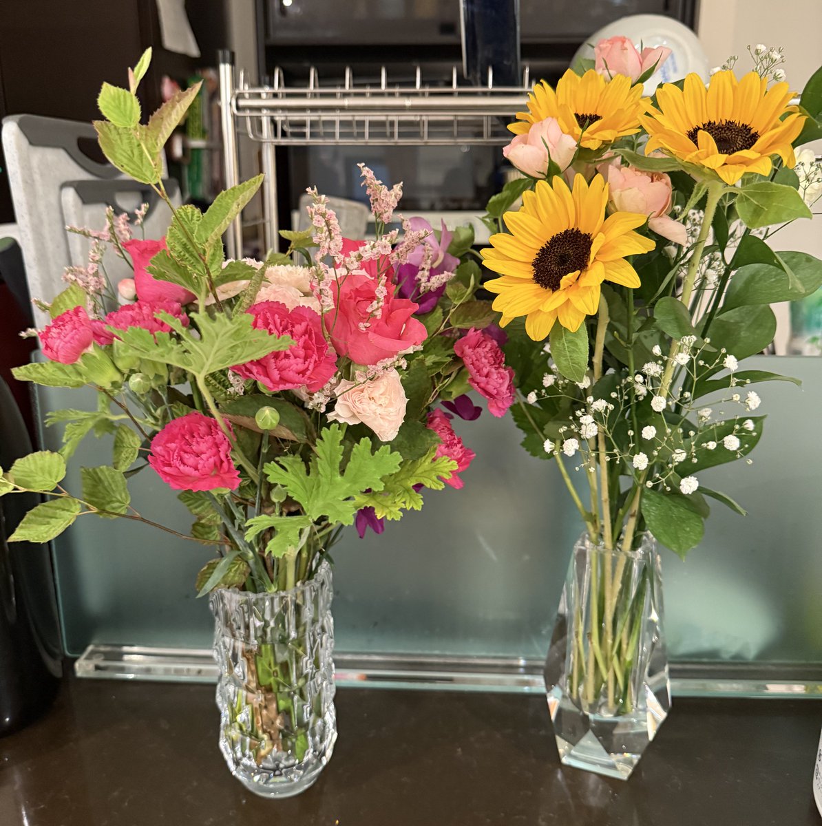 いただいたお花飾りました🤭💓
綺麗🥰ありがとう🥺