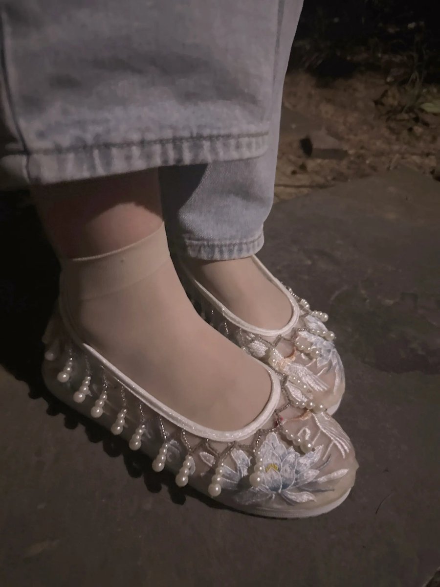 汉服鞋爱好者 tweet media