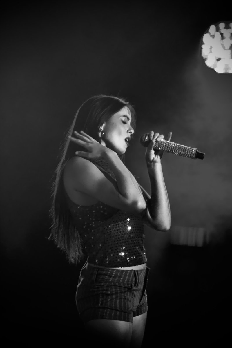 chiara oliver (<a href="/chiaraoliver/">kiki</a>) x <a href="/nitsbarcelona/">Les Nits de Barcelona</a> 
📸 fotos para <a href="/ElFiesta_es/">ElFiesta.es</a>