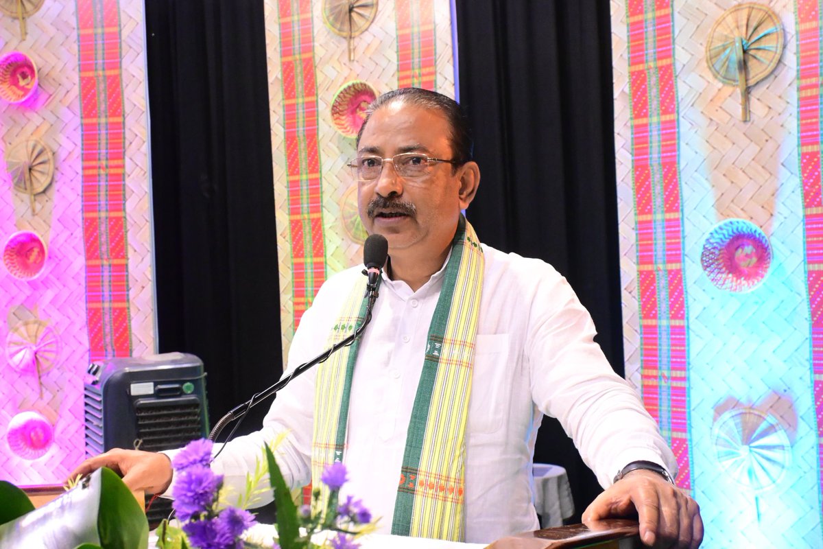 Rajib Bhattacharjee (@rajib4bjp) on Twitter photo ভারত কেশরী শ্রদ্ধেয় ডঃ শ্যামাপ্রসাদ মুখার্জির ১২৫তম জন্মজয়ন্তী উপলক্ষে আগরতলা স্থিত মুক্তধারা অডিটোরিয়ামে তথ্য ও সংস্কৃতি দপ্তর ত্রিপুরা সরকার দ্বারা আয়োজিত এক বিশেষ শ্রদ্ধাঞ্জলি অনুষ্ঠানে অংশগ্রহণ করি।
#ShyamaPrasadMukherjee
<a href="/JPNadda/">Jagat Prakash Nadda</a> <a href="/blsanthosh/">B L Santhosh</a> ভারত কেশরী শ্রদ্ধেয় ডঃ শ্যামাপ্রসাদ মুখার্জির ১২৫তম জন্মজয়ন্তী উপলক্ষে আগরতলা স্থিত মুক্তধারা অডিটোরিয়ামে তথ্য ও সংস্কৃতি দপ্তর ত্রিপুরা সরকার দ্বারা আয়োজিত এক বিশেষ শ্রদ্ধাঞ্জলি অনুষ্ঠানে অংশগ্রহণ করি।
#ShyamaPrasadMukherjee
<a href="/JPNadda/">Jagat Prakash Nadda</a> <a href="/blsanthosh/">B L Santhosh</a>