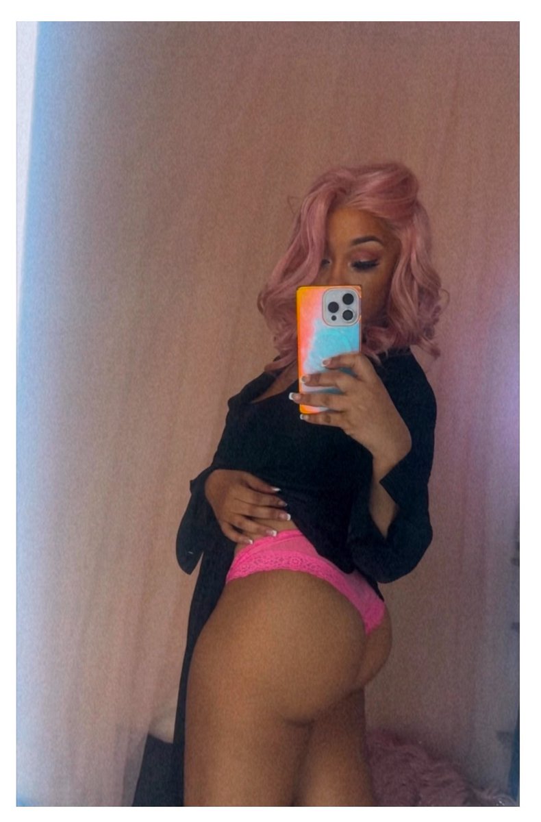 RemiMonroe's tweet photo. Reply "yes" if you're over 18 &amp; I'll probably send u my noodiess 😜 https://t.co/j3m87db2z5