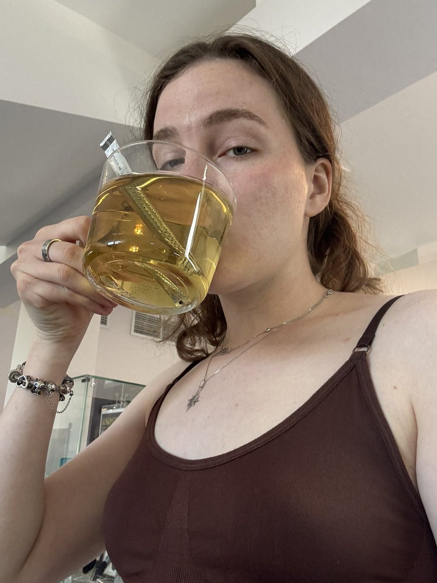 чаодряниэль и d20🧋 (@ridzaru) on Twitter photo 