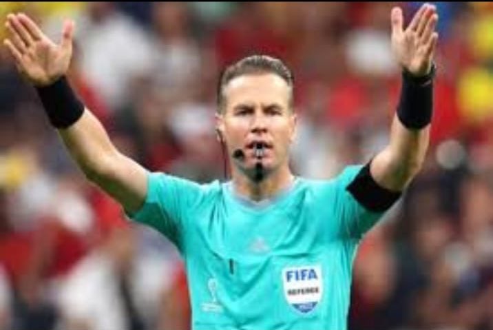 🚨🚨 عاجل 

 لجنة الحكام بالاتحاد الدولي لكرة القدم (الفيفا) تعلن عن إيقاف حكم مباراة الهلال السعودي وفلومينينسي البرازيلي وعدم تعيينه لقيادة مباريات قادمة خلال هذا المونديال.

حسبي الله ونعم الوكيل عليه