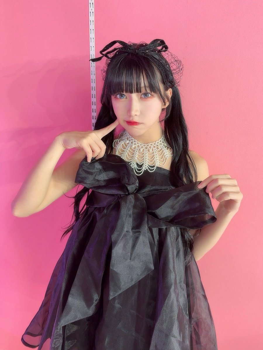 nozomi_imada's tweet photo. 夏の名古屋美少女ファクトリー原宿ファッションショー＆ライブ＆撮影会に来てくれてありがとう✨💕
今回『mien』さんに衣装提供していただきましたー！🥰
普段着なさそうな系統だけど似合ってますか？😍 https://t.co/MIur54OI41