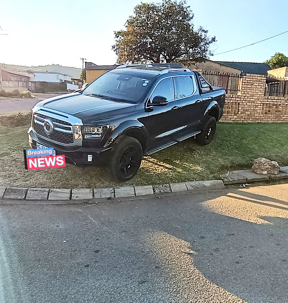 Ntu2koSplendour's tweet image. P500