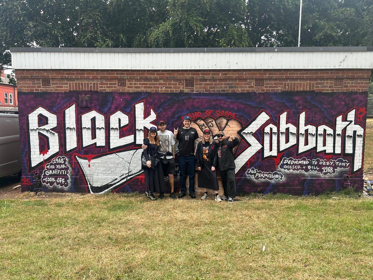 RuddickRichard's tweet image. Hell of a day with the best music and the best people.