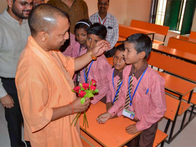 #JusticeForSchoolsChildren

अगर आप दूसरों का सम्मान करेंगे, तो आपको भी सम्मान मिलेगा।#JusticeForSchoolsChildren