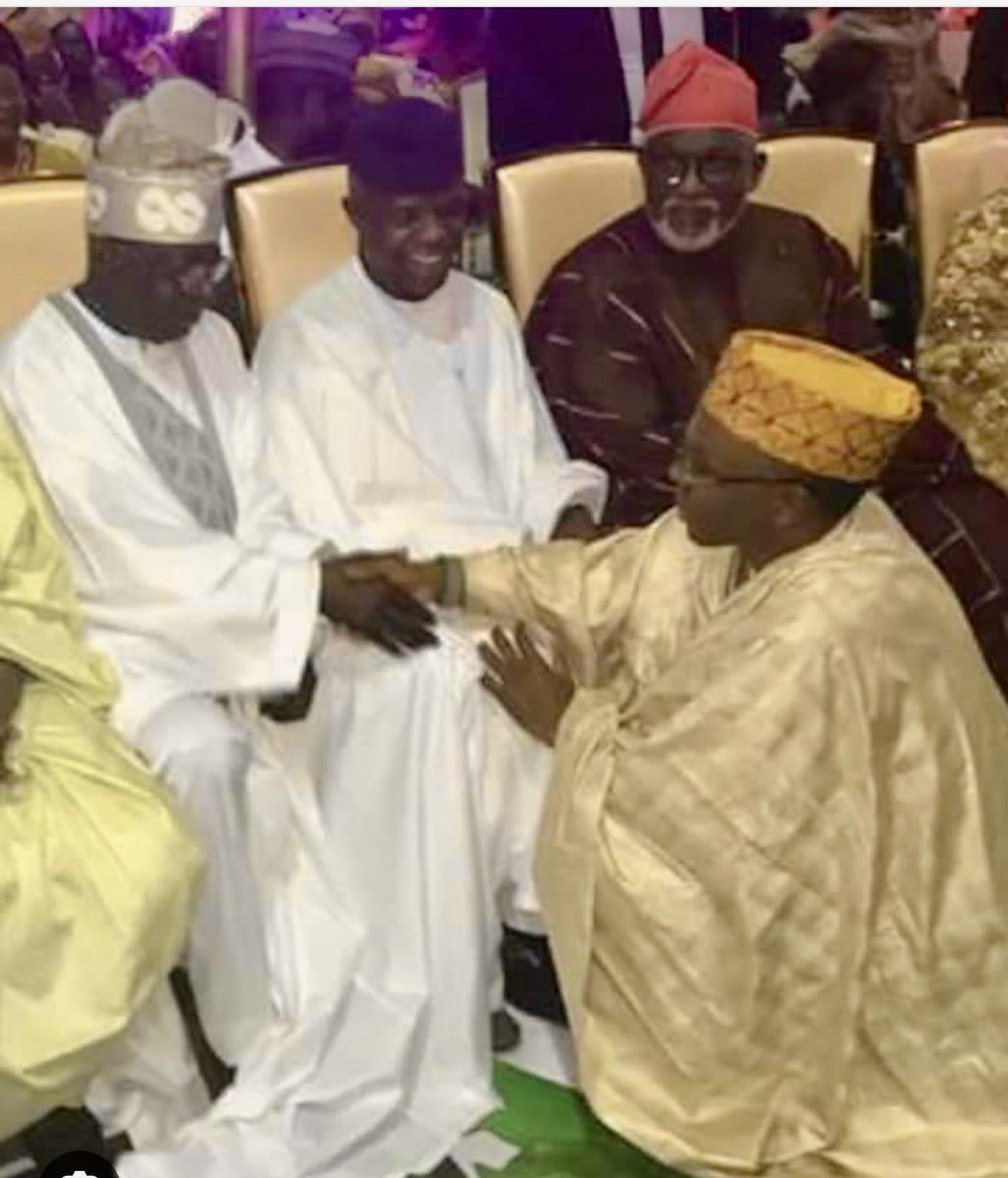 Darrykk's tweet image. Between May 29, 2015, and May 29, 2023 during El‑Rufai’s eight-year governorship, a total of 4,876 violent deaths were recorded across Kaduna State, many in Southern Kaduna￼. This was as a result of his body language ⁦@renoomokri⁩ ⁦@elrufai⁩