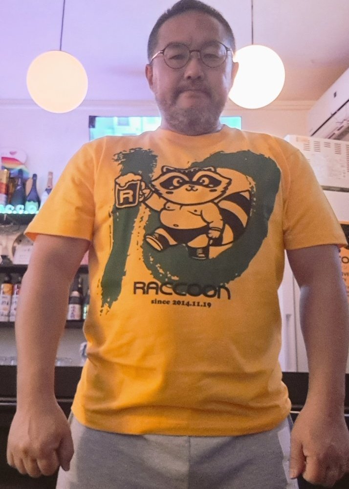 7月6日(日)
20時open

何かと騒いでいた昨日は普通に終わりましたね。
今日はゆっくりゆんたくしましょ🎵

今夜は、リュウジが
お待ちしてます。

※オリジナルTシャツ,トートバック
販売中
※日本酒飲み比べあり
※ビーパ予約受付中